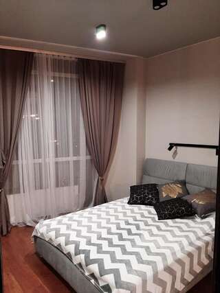 Апартаменты Downtown Cosy apartment with Spa Bath Днепр Апартаменты с 2 спальнями-10