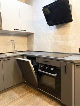 Апартаменты Downtown Cosy apartment with Spa Bath Днепр Апартаменты с 2 спальнями-38