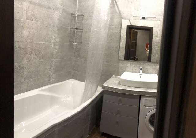 Апартаменты Downtown Cosy apartment with Spa Bath Днепр-46